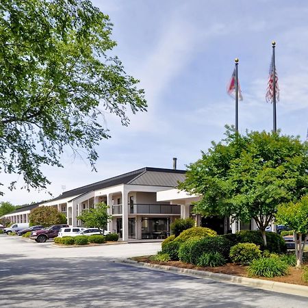 Motel 6 Fayetteville - I-95 Dış mekan fotoğraf