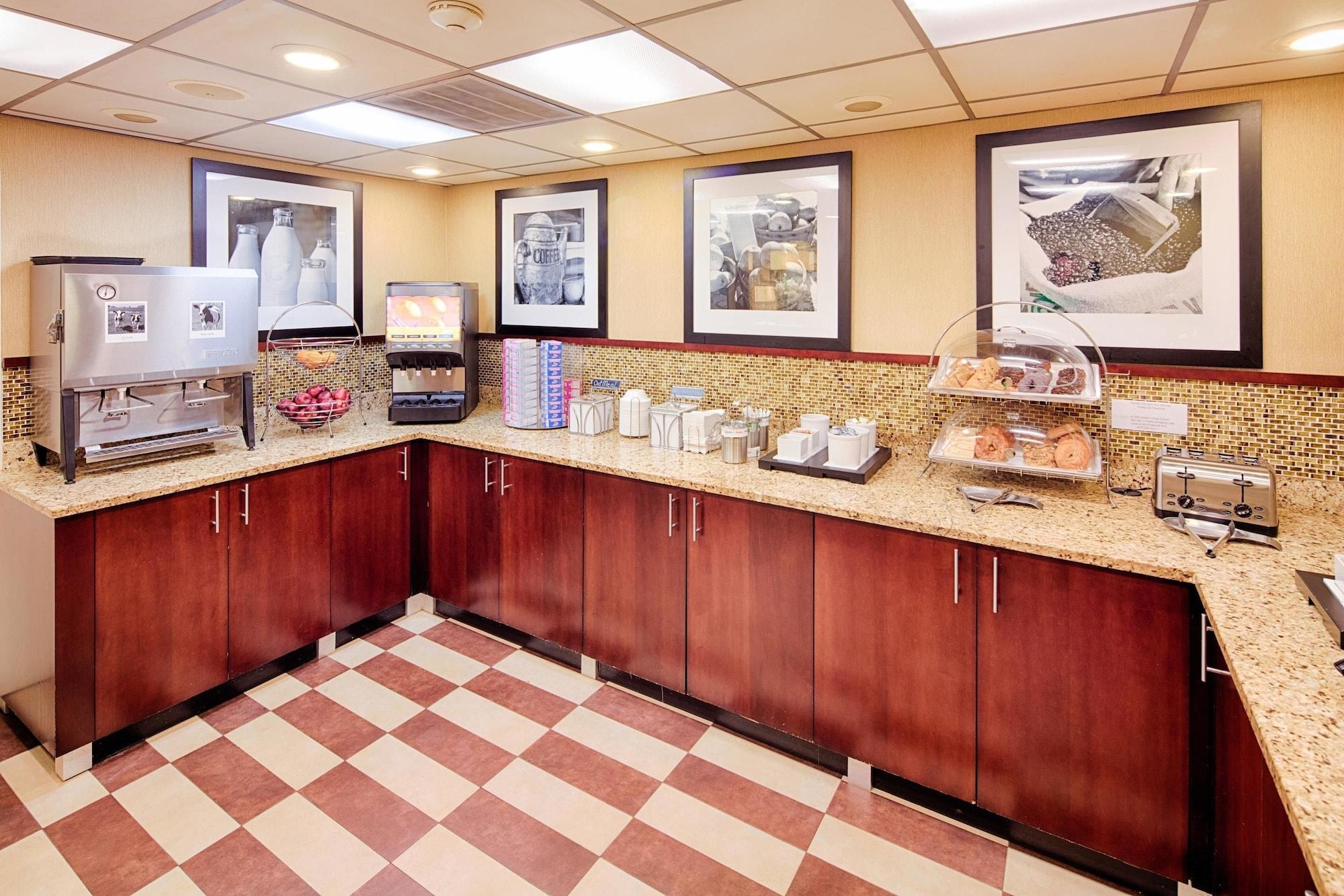 Motel 6 Fayetteville - I-95 Dış mekan fotoğraf