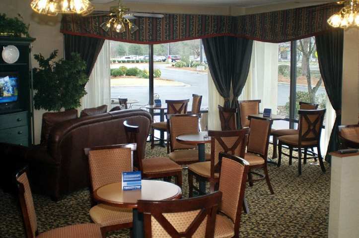 Motel 6 Fayetteville - I-95 Restoran fotoğraf